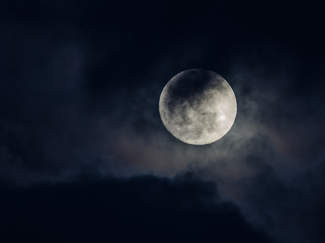 pleine lune par VinceFL on Flickr